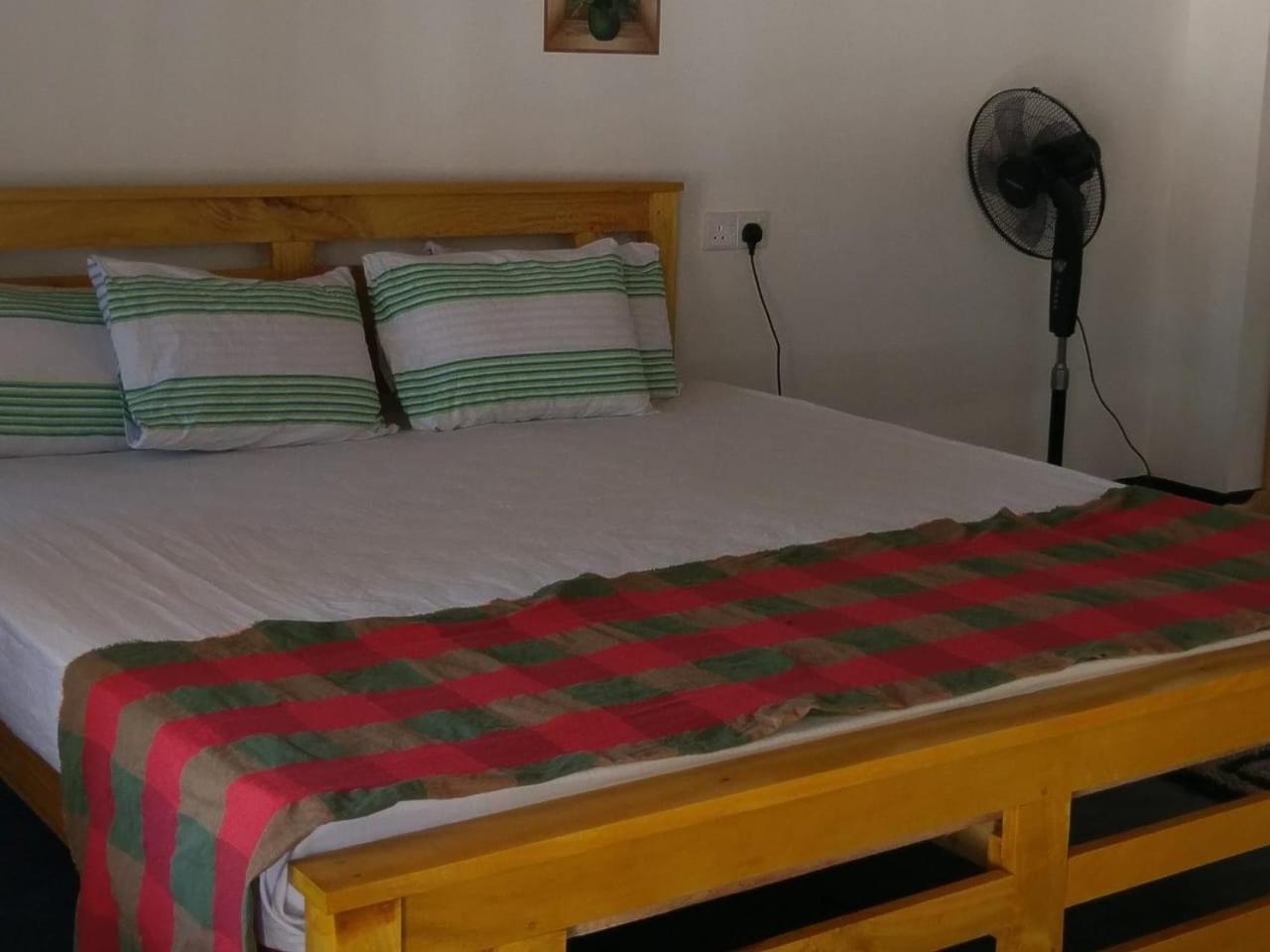 Bed and Breakfast Peacock Garden Tangalle Exteriér fotografie